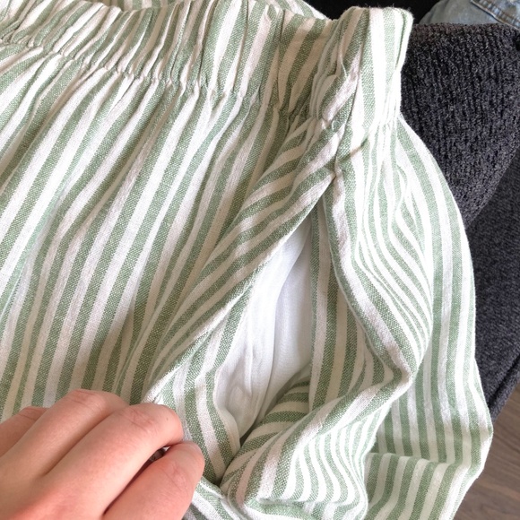 Abercrombie & Fitch Linen-Blend Maxi Skirt in Green Stripe - Picture 3 of 4